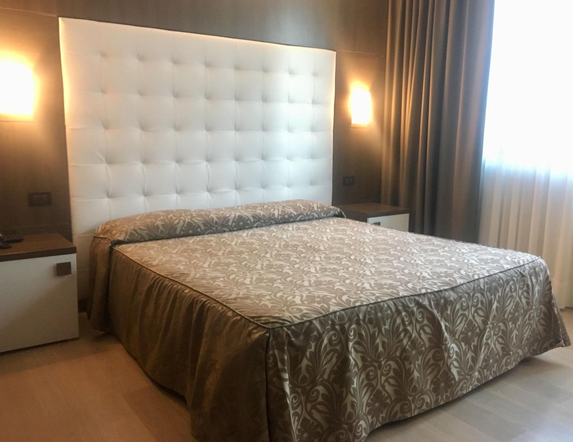 Hotel Victoria Vicenza Ngoại thất bức ảnh