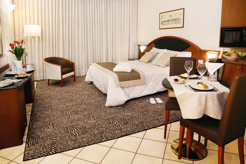 Hotel Victoria Vicenza Ngoại thất bức ảnh
