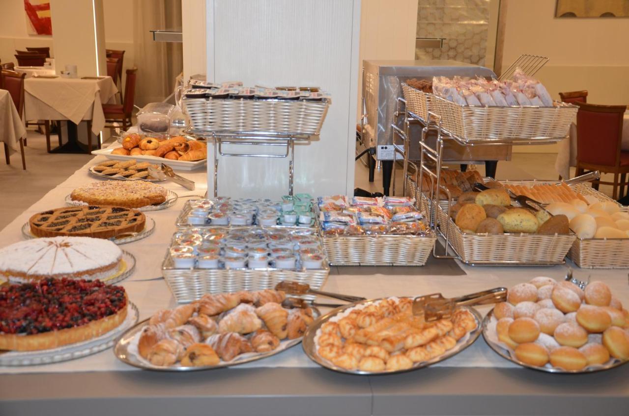 Hotel Victoria Vicenza Phòng bức ảnh